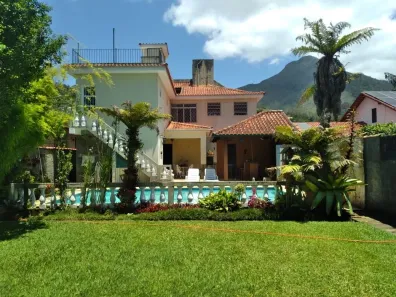 Casa com 5 Quartos à venda, 356m² no Cônego, Nova Friburgo