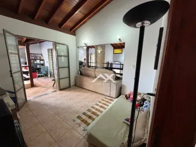 Casa com 3 Quartos à venda, 198m² no Vila Aviação, Bauru