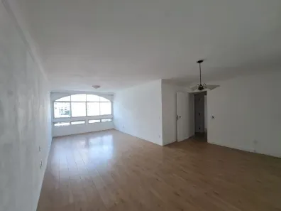 Apartamento com 3 Quartos para alugar, 135m² no Jardim Europa, São Paulo