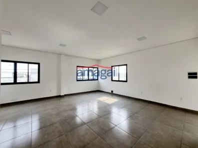 Sala Comercial para alugar, 59m² no Loteamento Villa Branca, Jacareí