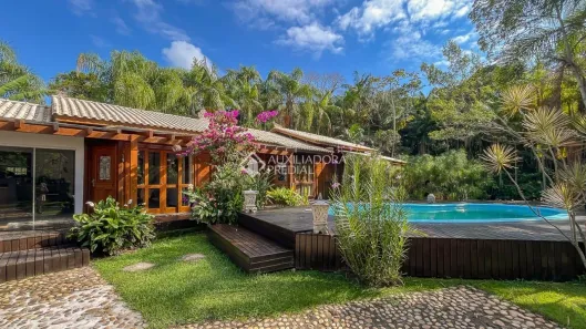 Casa com 3 Quartos à venda, 314m² no Rio Tavares, Florianópolis