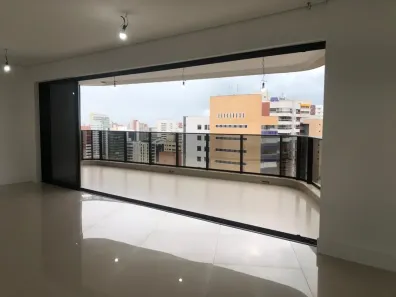 Apartamento com 4 Quartos à venda, 253m² no Meireles, Fortaleza