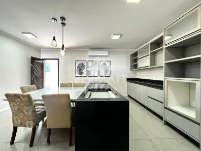Casa com 4 Quartos à venda, 373m² no Vila Nova, Blumenau