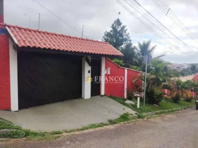 Fazenda/Sítio com 3 Quartos à venda, 320m² no Loteamento Quinta das Frutas, Taubaté