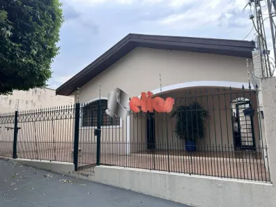 Casa com 3 Quartos à venda, 253m² no Vila Pacífico, Bauru