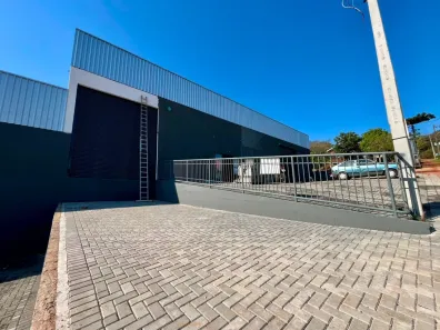 Galpão/Depósito/Armazém para alugar, 273m² no Araras, Chapecó