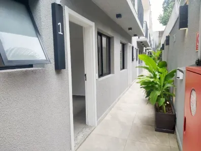 Casa de Condomínio com 2 Quartos para venda ou aluguel, 95m² no Cambuci, São Paulo