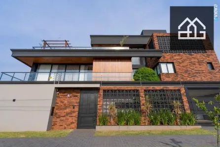 Sobrado com 4 Quartos à venda, 513m² no São Cristóvão, Cascavel