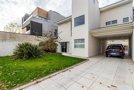 Casa com 3 Quartos à venda, 280m² no Pineville, Pinhais