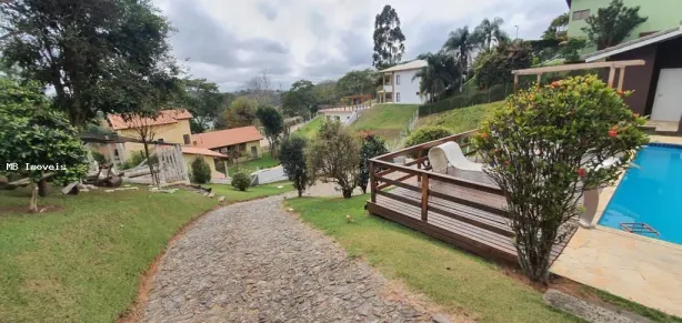 Fazenda/Sítio com 5 Quartos à venda, 350m² no Centro, Igaratá