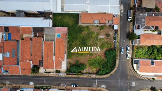 Lote/Terreno à venda, 1000m² no Vila Indaiá, Rio Claro