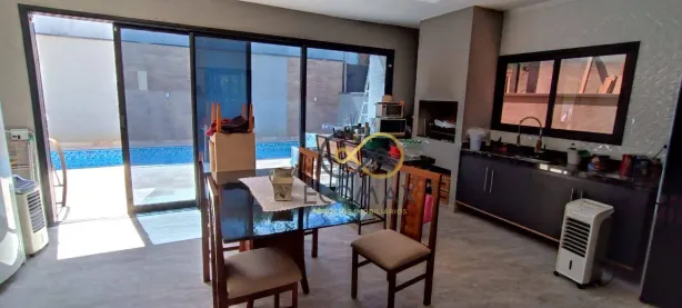 Casa de Condomínio com 3 Quartos à venda, 207m² no Chácaras Maringá, Atibaia