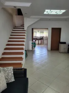 Sobrado com 3 Quartos à venda, 280m² no Vila Lavínia, Mogi das Cruzes
