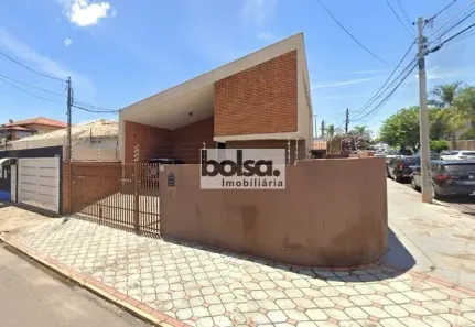 Imóvel Comercial com 5 Quartos à venda, 290m² no Jardim América, Bauru