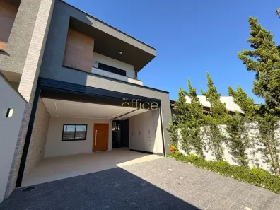 Sobrado com 3 Quartos à venda, 160m² no Jardim Sofia, Joinville
