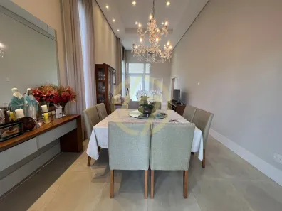 Casa de Condomínio com 3 Quartos à venda, 210m² no Jardim Colombo, Itapetininga