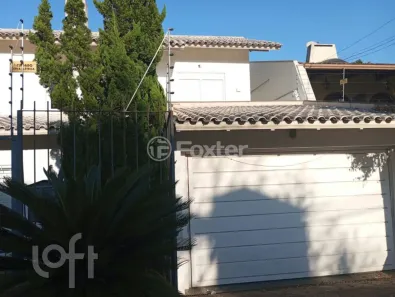Casa com 2 Quartos à venda, 370m² no Três Figueiras, Porto Alegre