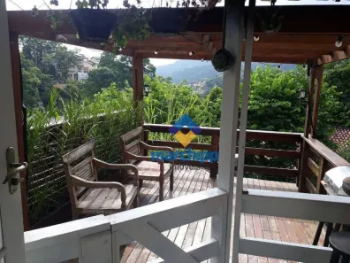 Casa de Condomínio com 3 Quartos à venda, 270m² no Badu, Niterói