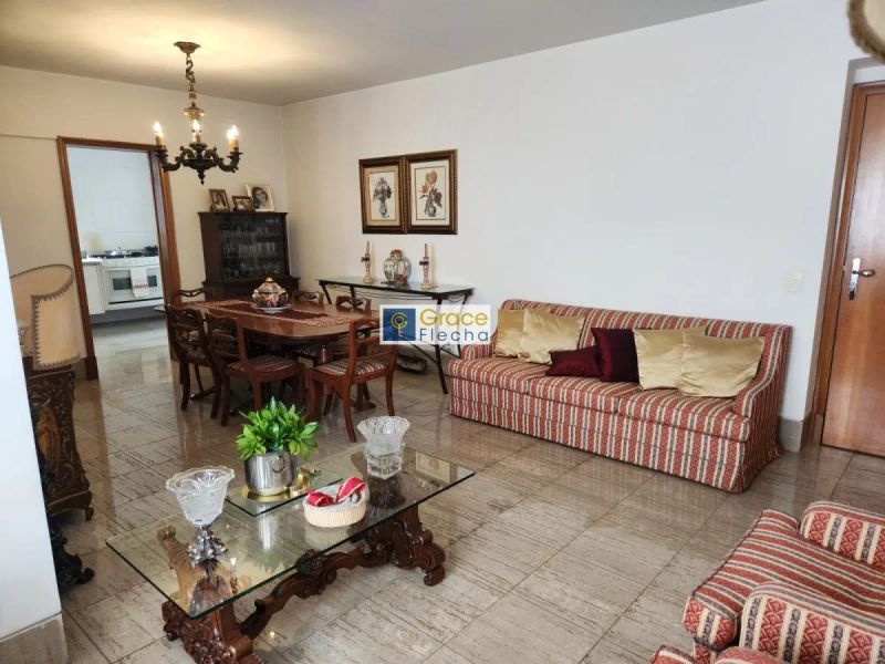 Apartamento com 3 quartos — Santa Efigênia, Belo Horizonte