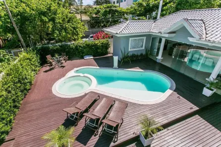 Casa de Condomínio com 4 Quartos à venda, 300m² no Ingleses do Rio Vermelho, Florianópolis