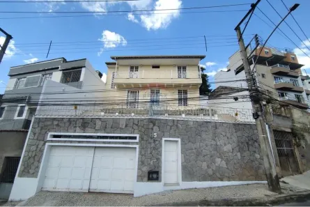 Casa com 3 Quartos à venda, 191m² no Bom Pastor, Juiz de Fora