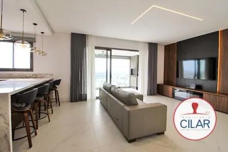Apartamento com 3 Quartos para alugar, 138m² no Água Verde, Curitiba
