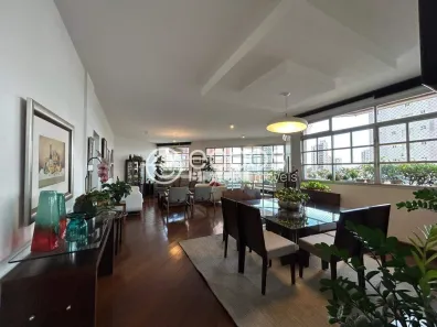 Apartamento com 4 Quartos à venda, 250m² no Centro, Uberlândia