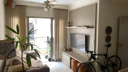 Apartamento com 2 Quartos à venda, 67m² no Jardim Las Palmas, Guarujá