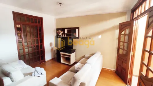 Casa com 3 Quartos à venda, 180m² no Novo Progresso, Contagem