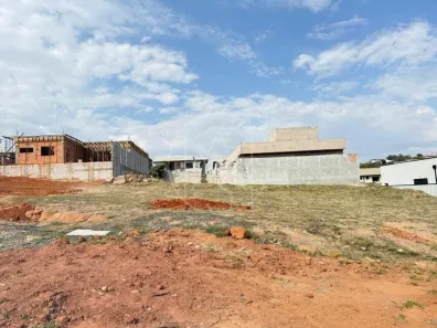Lote/Terreno à venda, 312m² no Vila Capuava, Valinhos