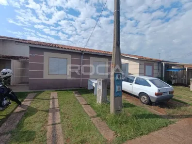 Casa de Condomínio com 2 Quartos para alugar, 51m² no Jardim Ipanema, São Carlos
