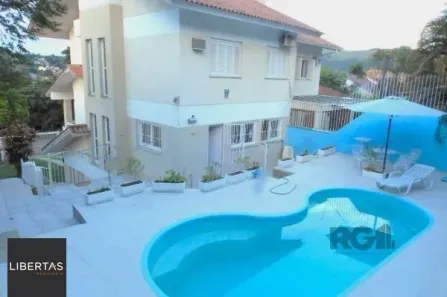 Casa com 3 Quartos à venda, 210m² no Espírito Santo, Porto Alegre