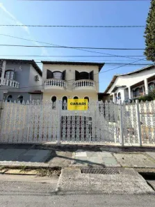 Sobrado com 4 Quartos à venda, 329m² no Vila Euclides, São Bernardo do Campo