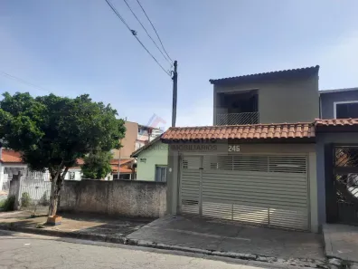 Sobrado com 3 Quartos à venda, 160m² no Jardim Santo Antônio, Santo André