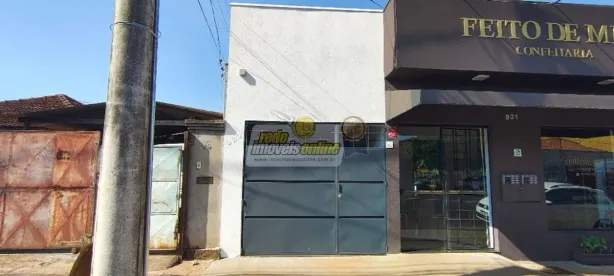 Casa com 2 Quartos para alugar, 117m² no São Benedito, Uberaba