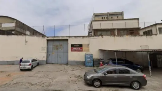 Galpão/Depósito/Armazém à venda, 9767m² no Vigário Geral, Rio de Janeiro