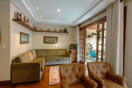 Casa com 3 Quartos à venda, 234m² no Boa Vista, Porto Alegre