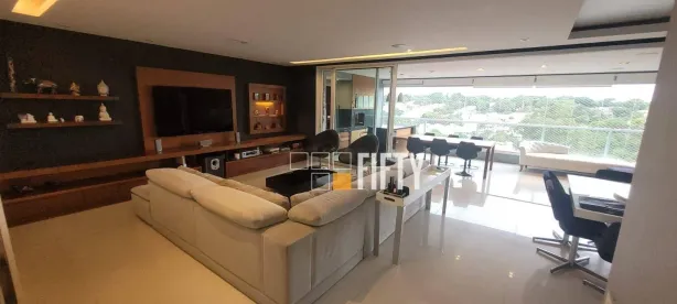 Apartamento com 3 Quartos para alugar, 180m² no Campo Belo, São Paulo