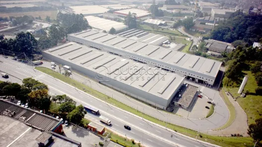 Galpão/Depósito/Armazém para alugar, 1299m² no Jardim Itaquiti, Barueri