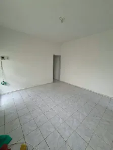 Casa com 1 Quarto para alugar, 36m² no Engenheiro Leal, Rio de Janeiro