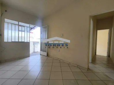 Casa com 2 Quartos para alugar, 60m² no Inconfidentes, Contagem
