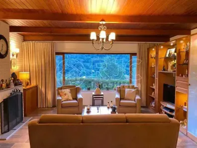 Apartamento com 5 Quartos à venda, 2470m² no Parque do Imbui, Teresópolis