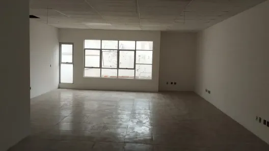 Sala Comercial para alugar, 93m² no Sarandi, Porto Alegre