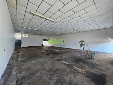Ponto Comercial para alugar, 302m² no Loteamento Israel, Americana