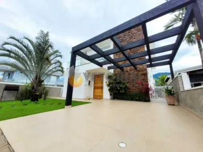Sobrado com 4 Quartos à venda, 353m² no Costa Nova, Caraguatatuba