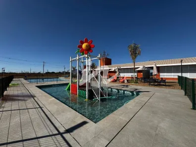 Lote/Terreno à venda, 298m² no Novo Mundo, Uberlândia