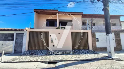 Casa com 4 Quartos à venda, 285m² no Ponto Novo, Aracaju