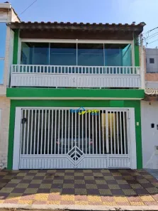 Sobrado com 2 Quartos para alugar, 118m² no Parque Erasmo Assunção, Santo André