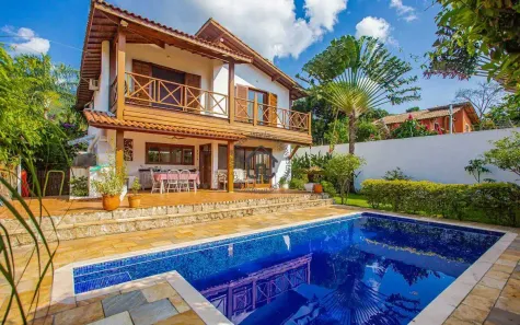 Casa com 4 Quartos à venda, 216m² no Praia Grande (Cambaquara), Ilhabela