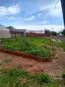 Lote/Terreno à venda, 402m² no Jardim Dias I, Maringá